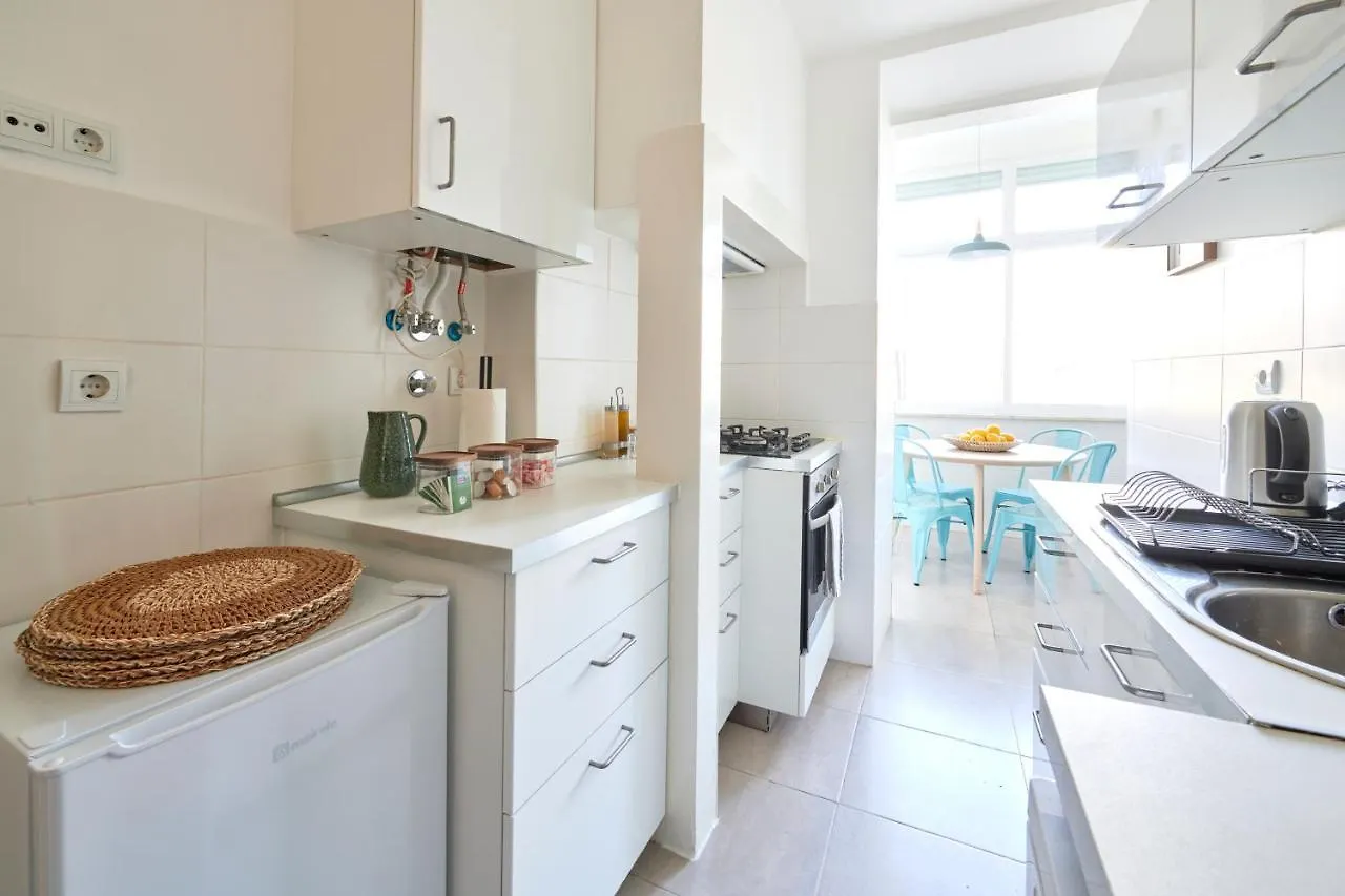 Quiet And Central 2Br Apt, By Timecooler 리스본