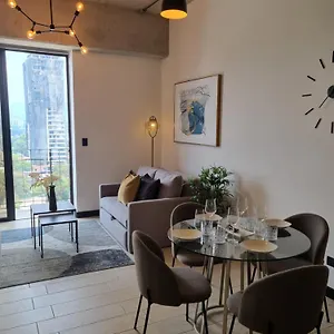 2 Habitaciones, Edificio Eon, Zona 10, Turin Apartamento Guatemala