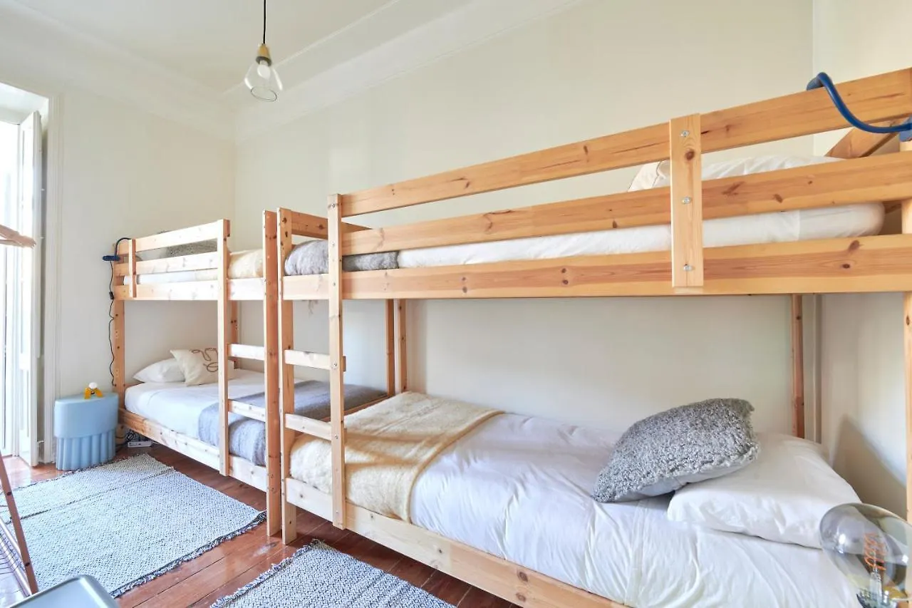 Quiet&Central 2BR APT, By TimeCooler Lisboa 0*,