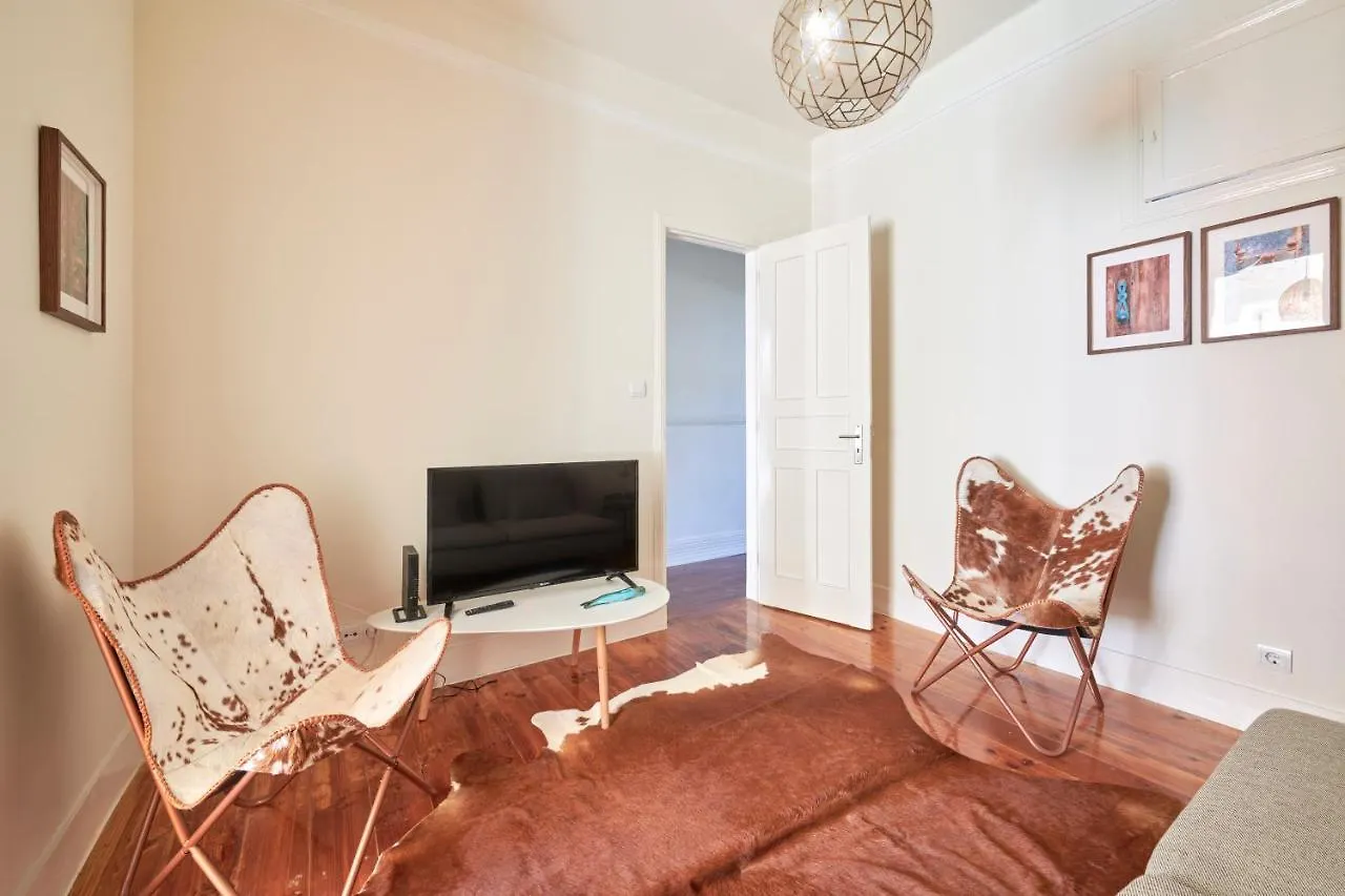 Apartamento Quiet&Central 2BR APT, By TimeCooler Lisboa